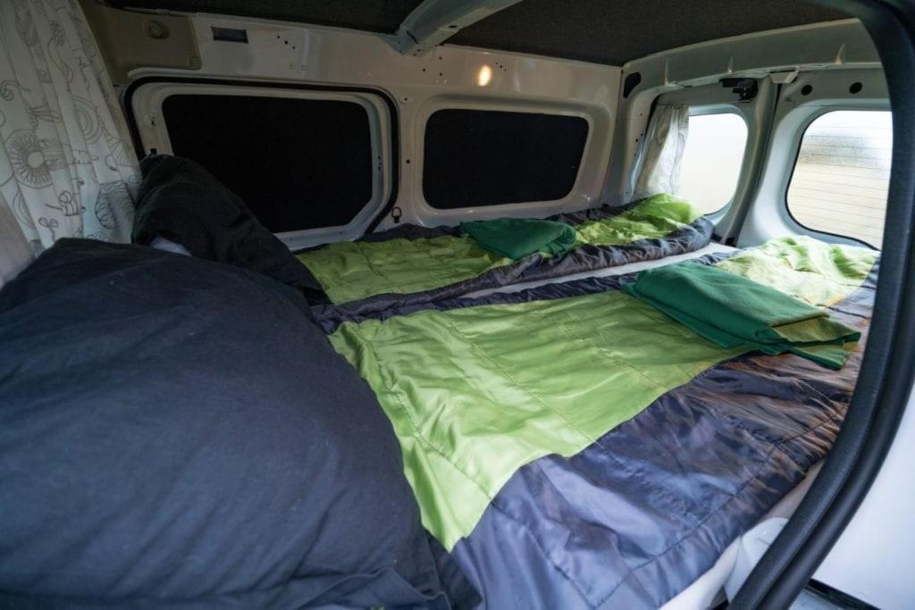 Rent Campervans Кефлавик Экстерьер фото