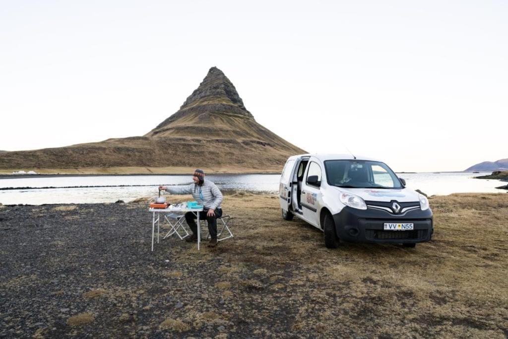 Rent Campervans Кефлавик Экстерьер фото