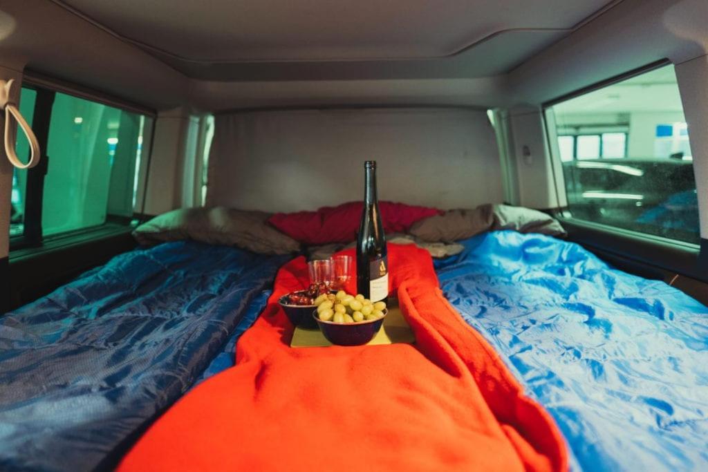 Rent Campervans Кефлавик Экстерьер фото